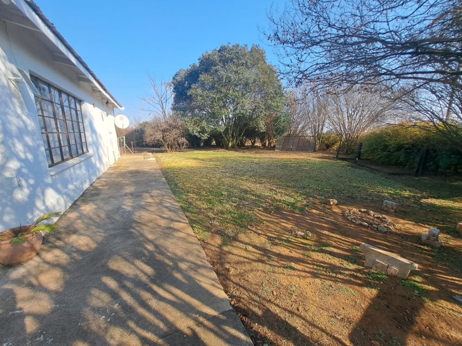 Commercial Property for Sale in Hallgate Gauteng