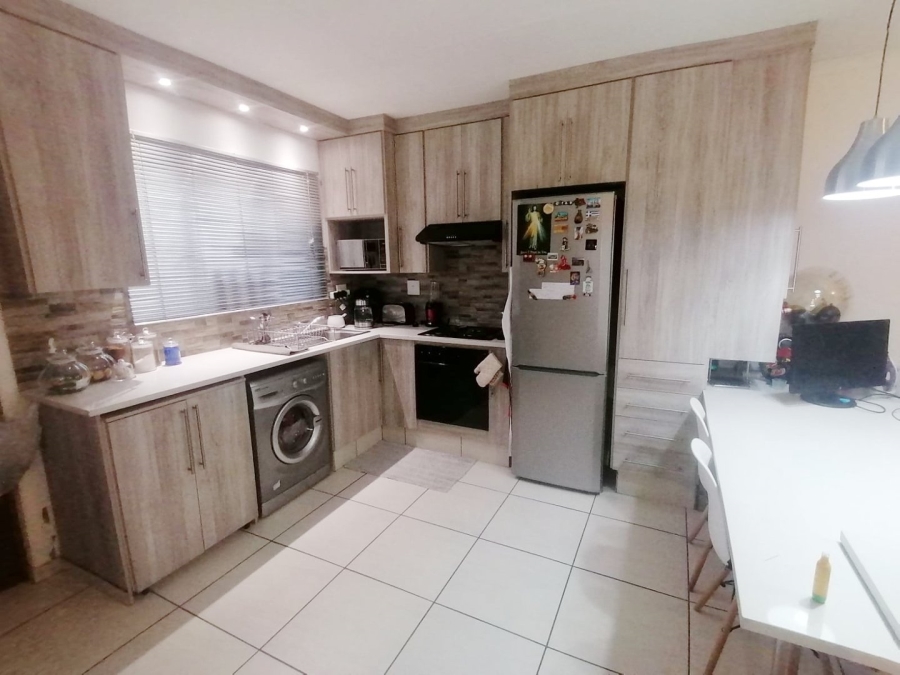 3 Bedroom Property for Sale in Aloe Ridge Estate Gauteng