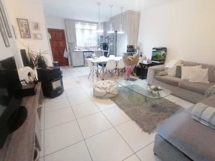 3 Bedroom Property for Sale in Aloe Ridge Estate Gauteng