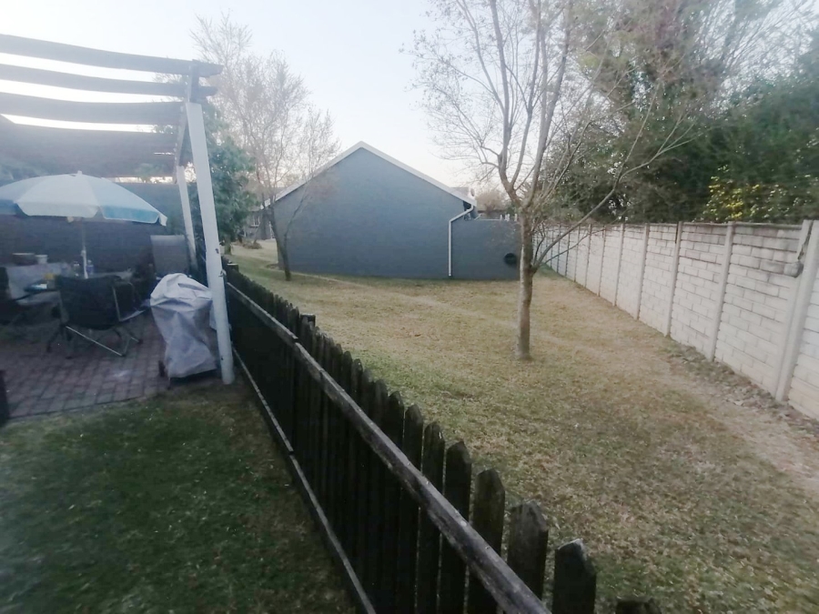 3 Bedroom Property for Sale in Aloe Ridge Estate Gauteng