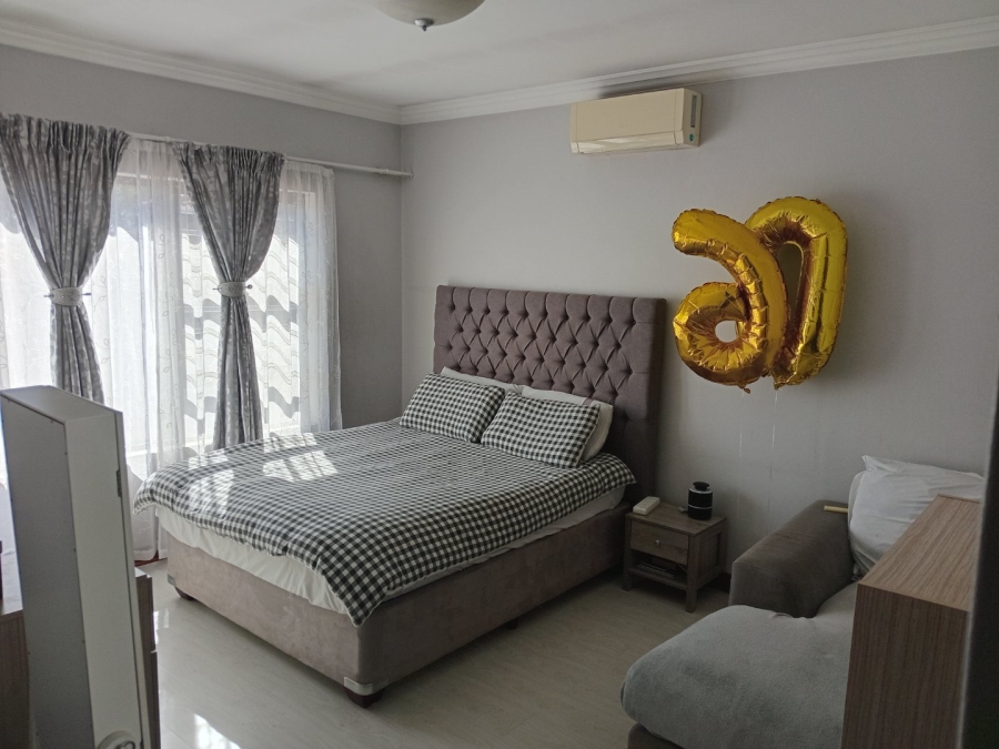 3 Bedroom Property for Sale in Rua Vista Gauteng