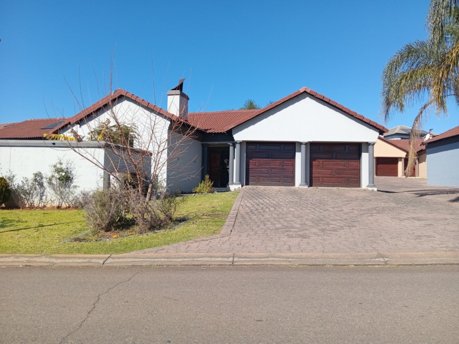 3 Bedroom Property for Sale in Rua Vista Gauteng
