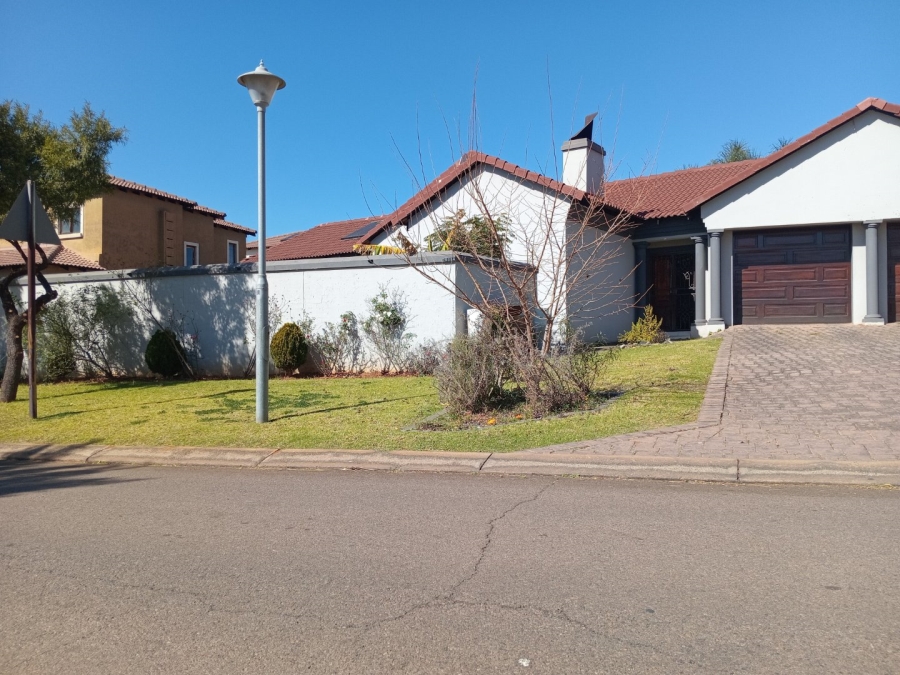 3 Bedroom Property for Sale in Rua Vista Gauteng
