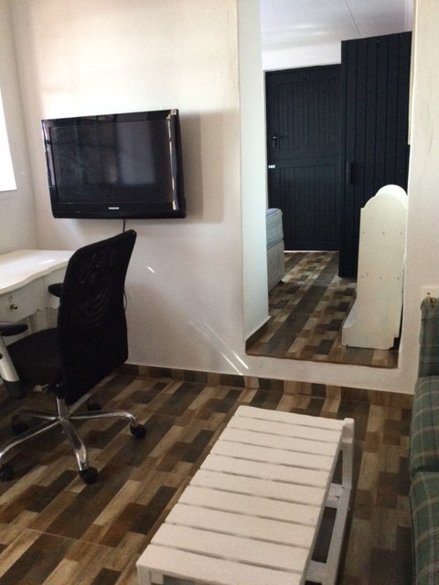To Let 1 Bedroom Property for Rent in Northcliff Gauteng