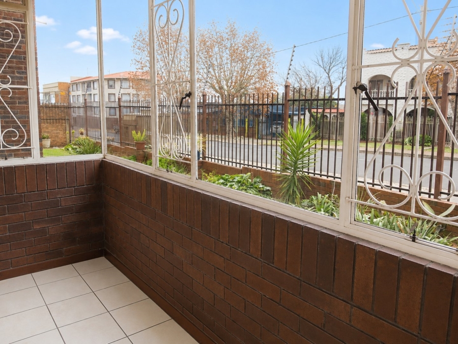 1 Bedroom Property for Sale in Sunnyridge Gauteng