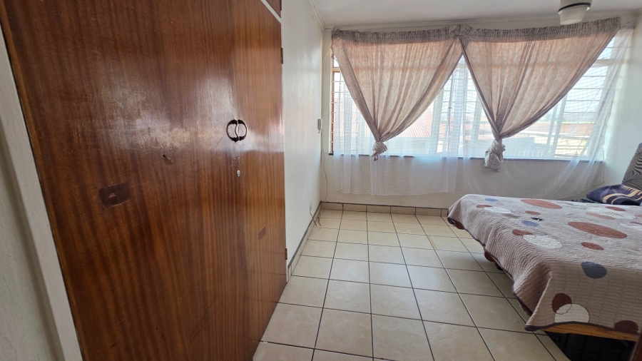 3 Bedroom Property for Sale in Laudium Gauteng