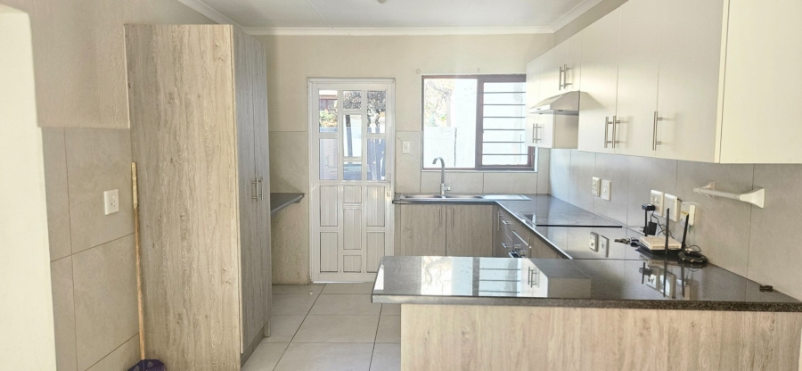 4 Bedroom Property for Sale in Jukskei Park Gauteng