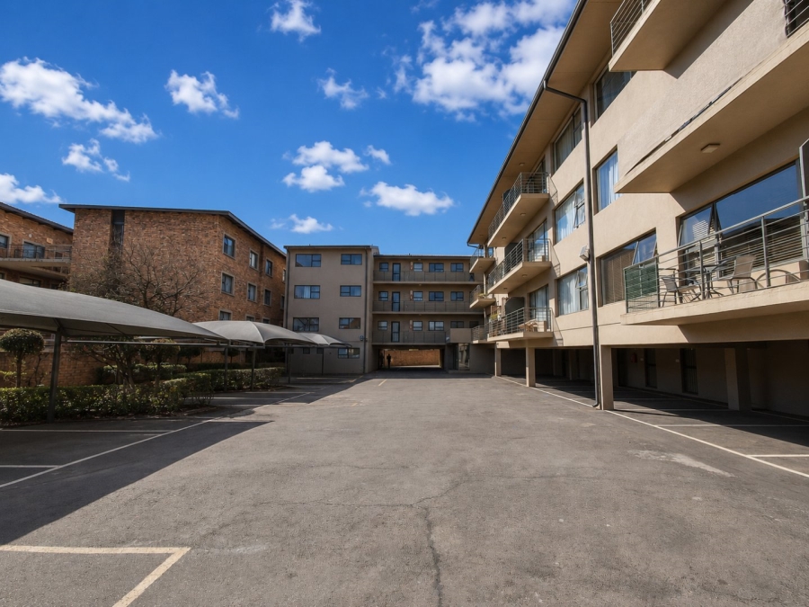 1 Bedroom Property for Sale in Edenvale Central Gauteng