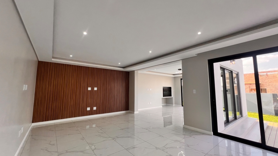 4 Bedroom Property for Sale in Fountainbrook Estate Gauteng