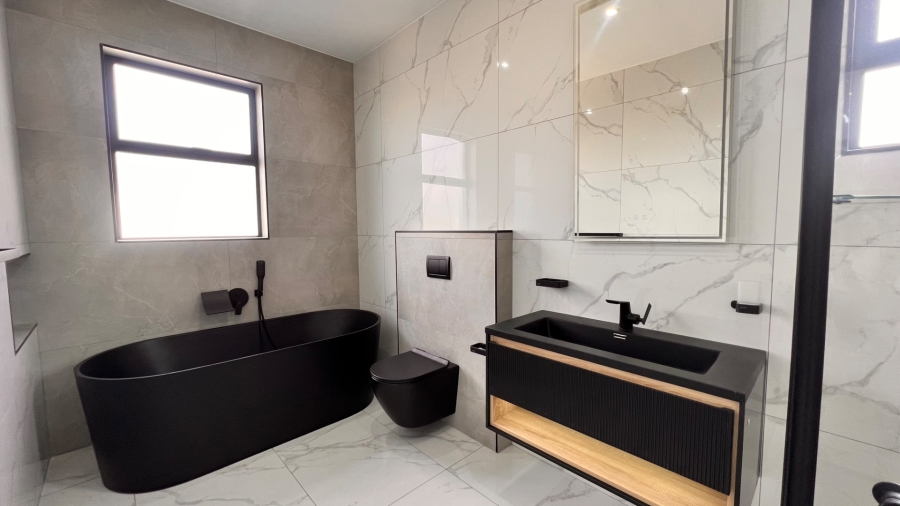 4 Bedroom Property for Sale in Fountainbrook Estate Gauteng