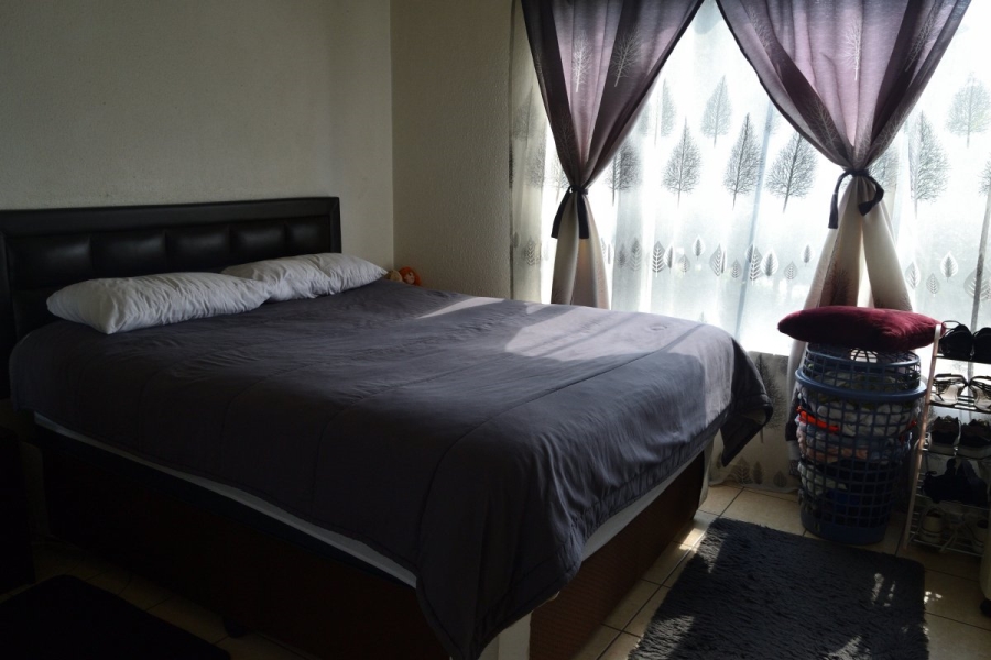 2 Bedroom Property for Sale in Eden Glen Gauteng
