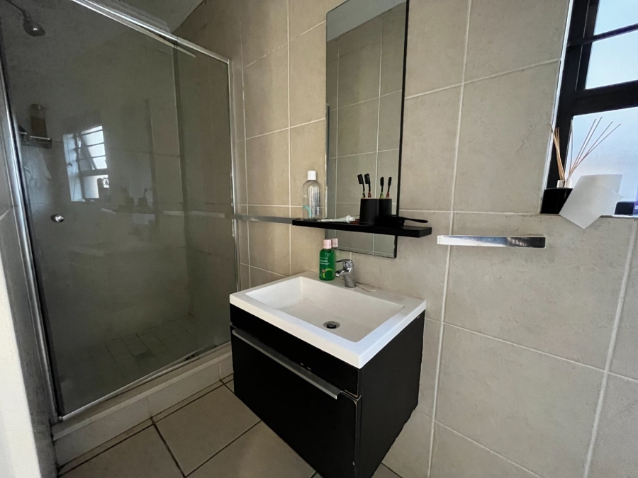 3 Bedroom Property for Sale in Gleneagles Gauteng