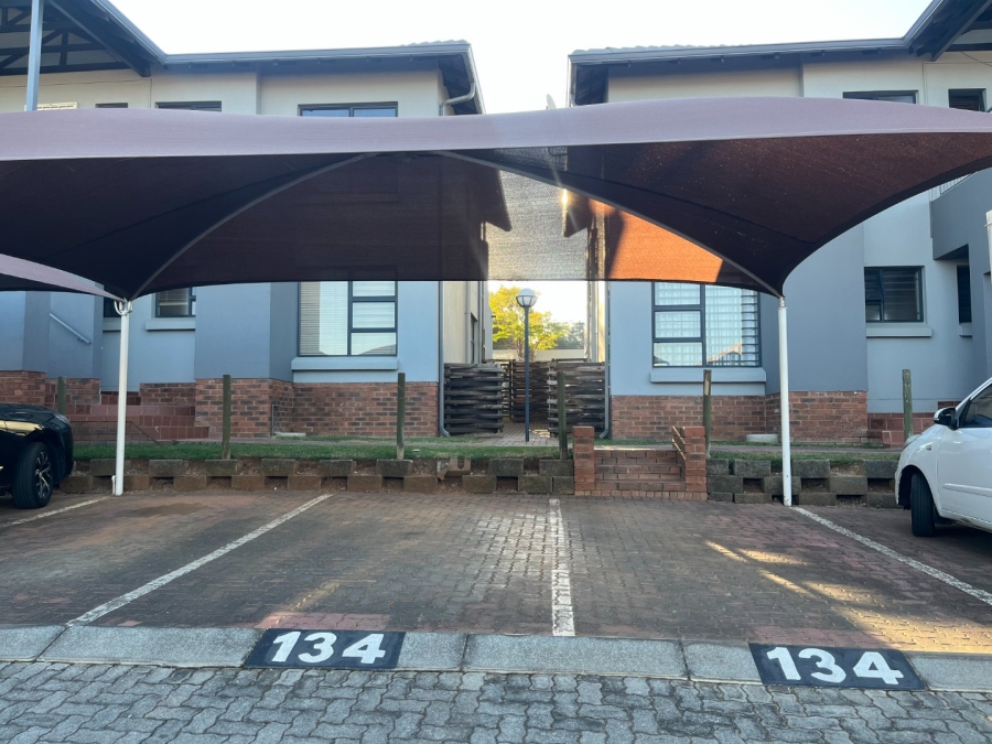 3 Bedroom Property for Sale in Gleneagles Gauteng