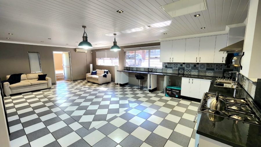 7 Bedroom Property for Sale in Winchester Hills Gauteng