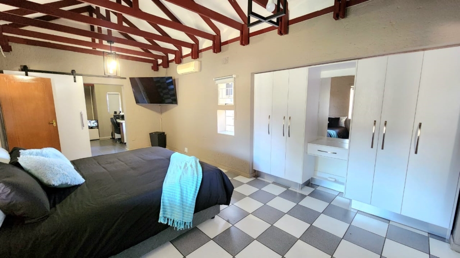 7 Bedroom Property for Sale in Winchester Hills Gauteng