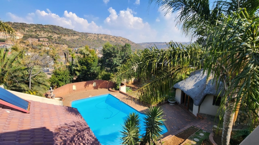 7 Bedroom Property for Sale in Winchester Hills Gauteng
