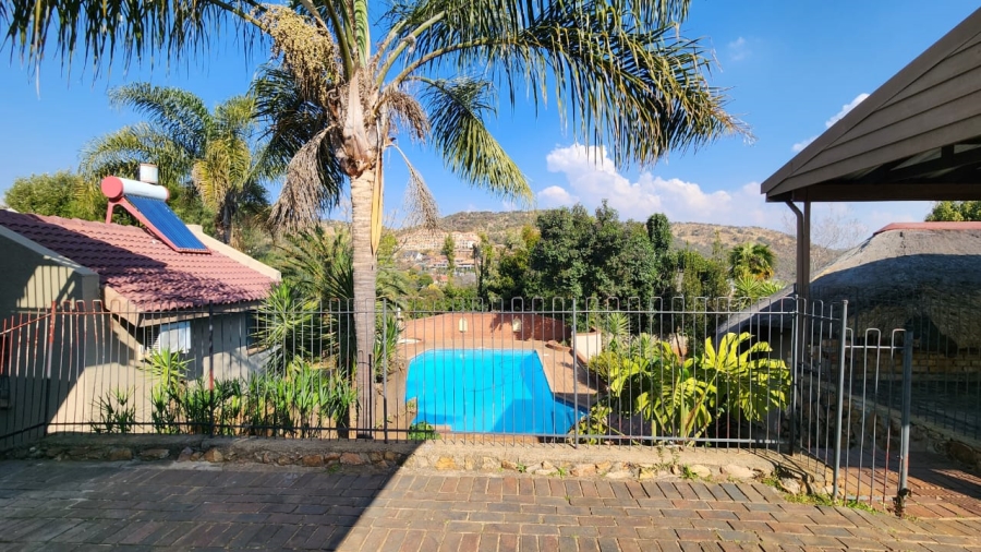 7 Bedroom Property for Sale in Winchester Hills Gauteng