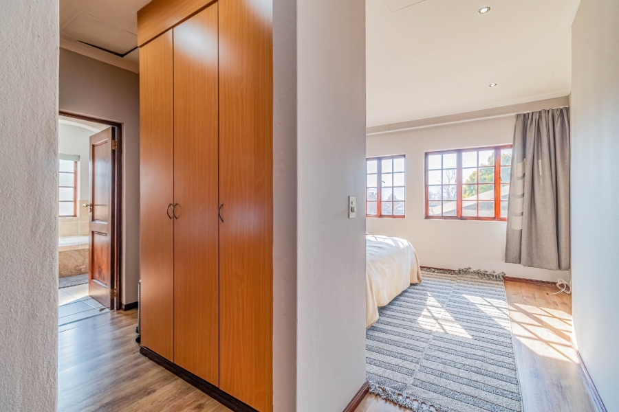 3 Bedroom Property for Sale in Bedfordview Gauteng