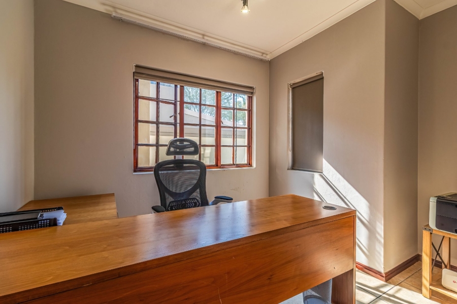 3 Bedroom Property for Sale in Bedfordview Gauteng