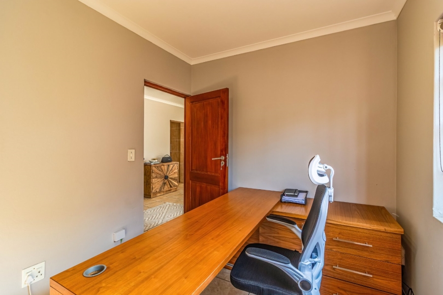 3 Bedroom Property for Sale in Bedfordview Gauteng