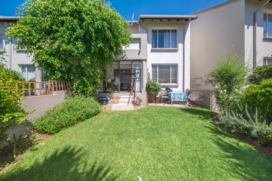 1 Bedroom Property for Sale in Eden Glen Gauteng