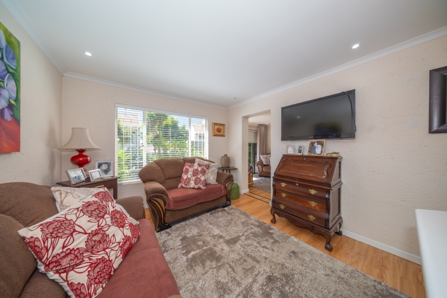 1 Bedroom Property for Sale in Eden Glen Gauteng