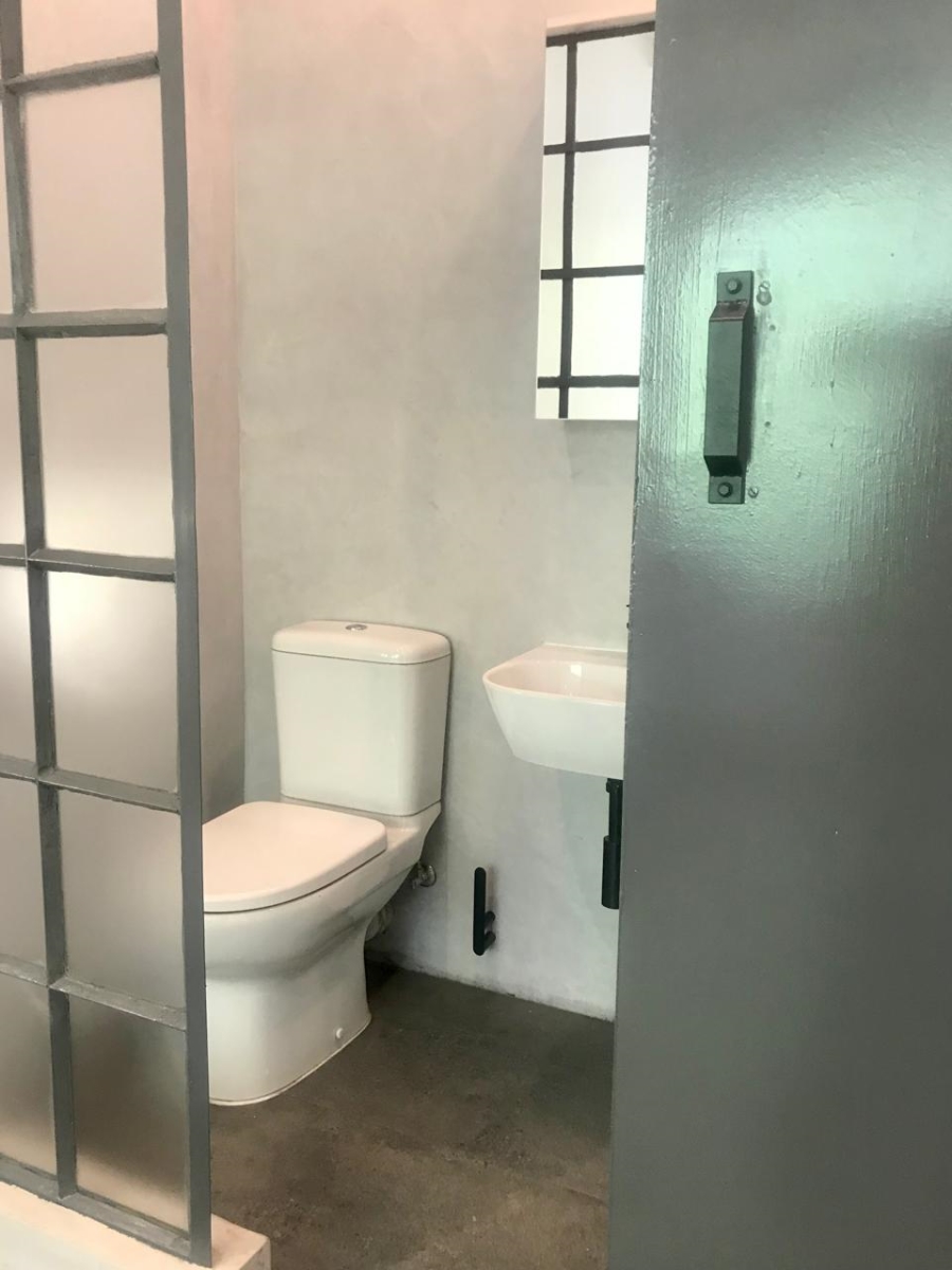 To Let 1 Bedroom Property for Rent in Observatory Gauteng