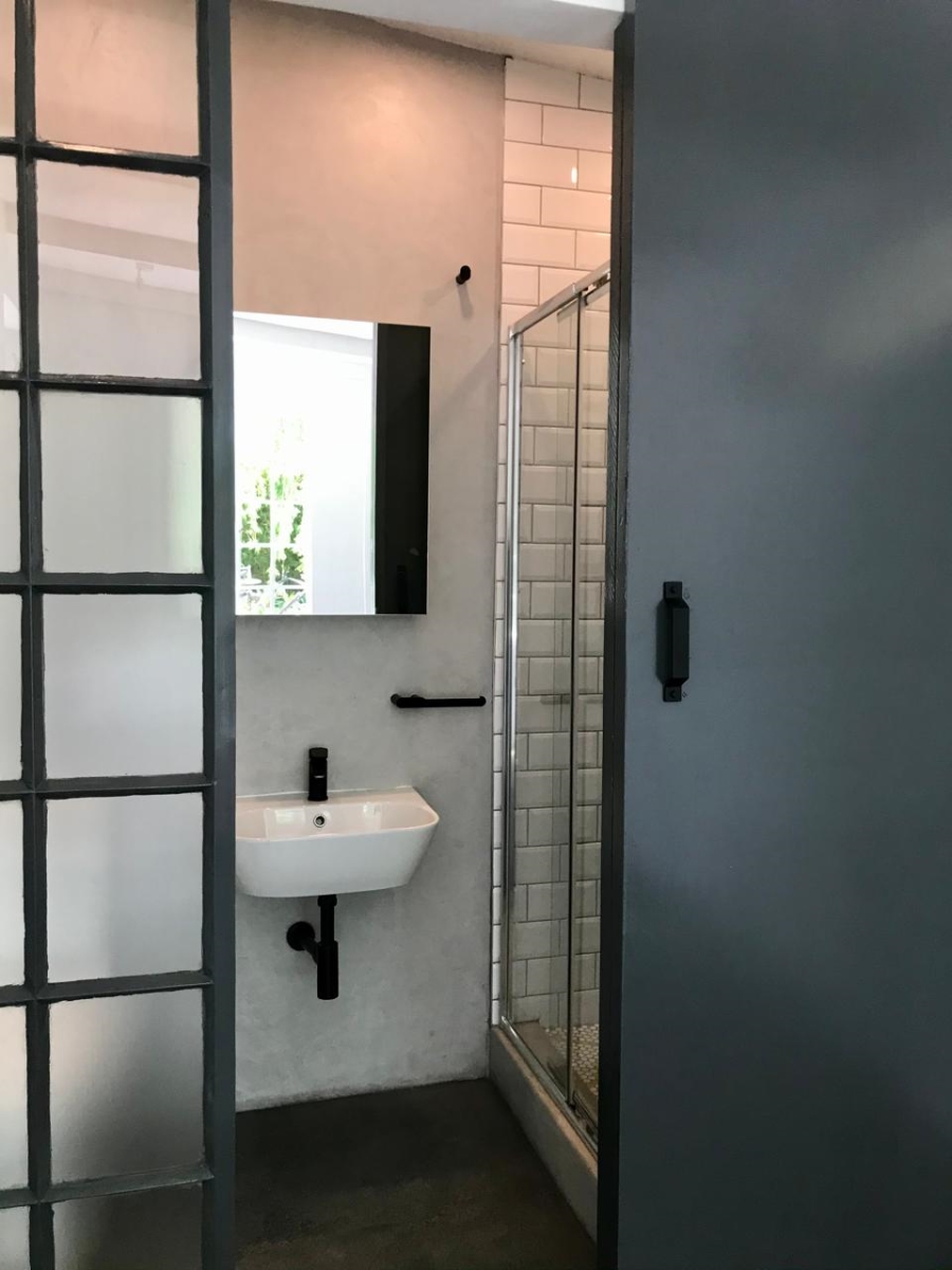 To Let 1 Bedroom Property for Rent in Observatory Gauteng