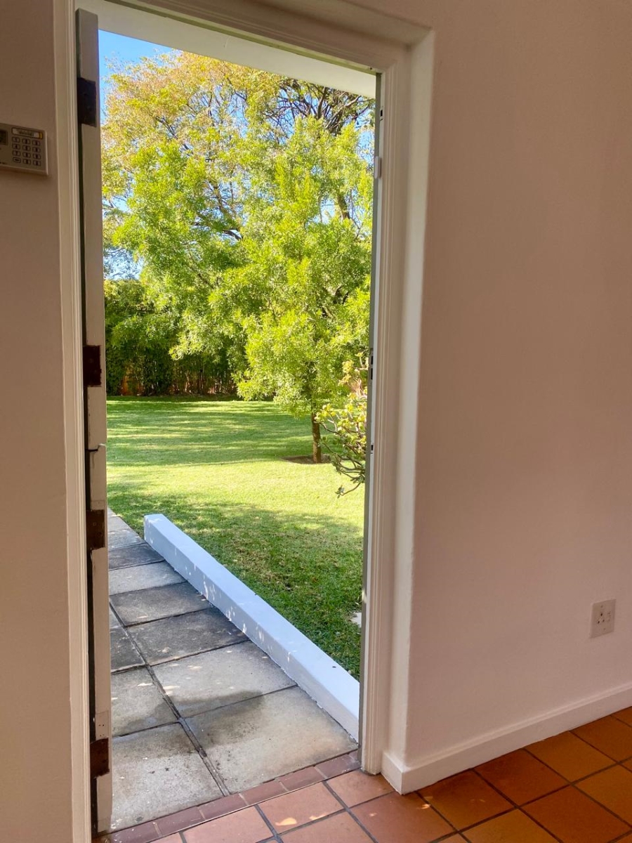 To Let 2 Bedroom Property for Rent in Observatory Gauteng