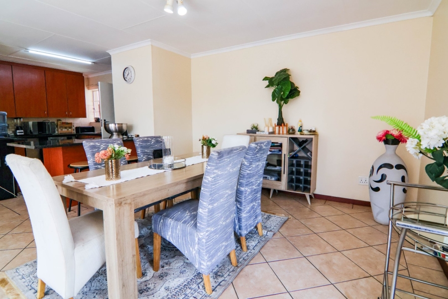 To Let 3 Bedroom Property for Rent in The Reeds Gauteng