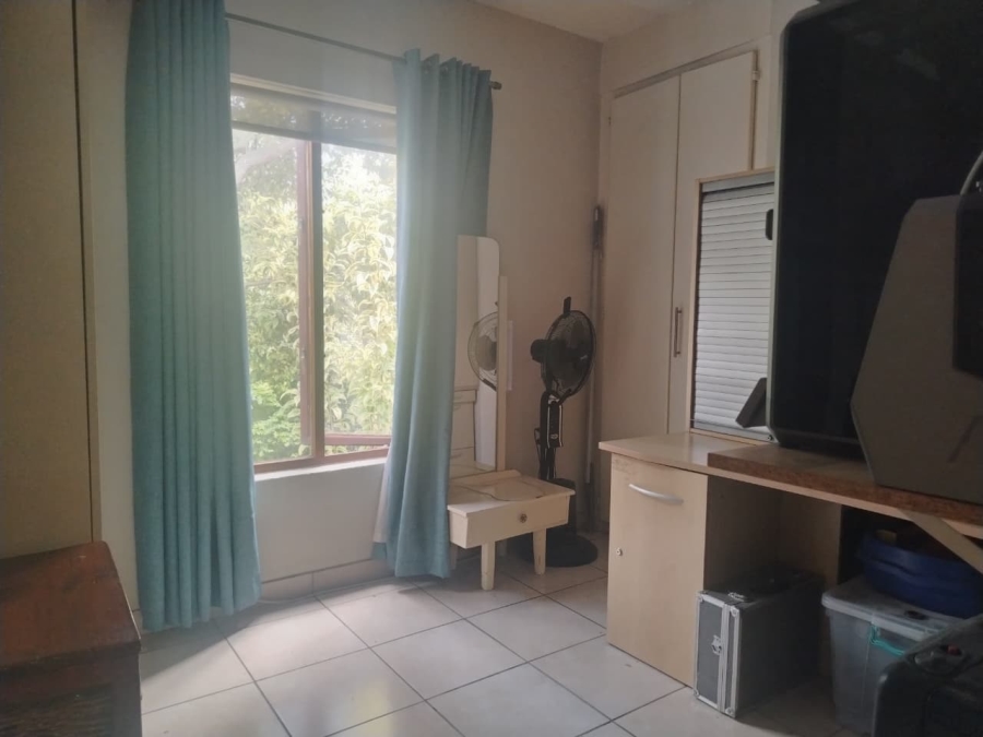 2 Bedroom Property for Sale in Jukskei Park Gauteng