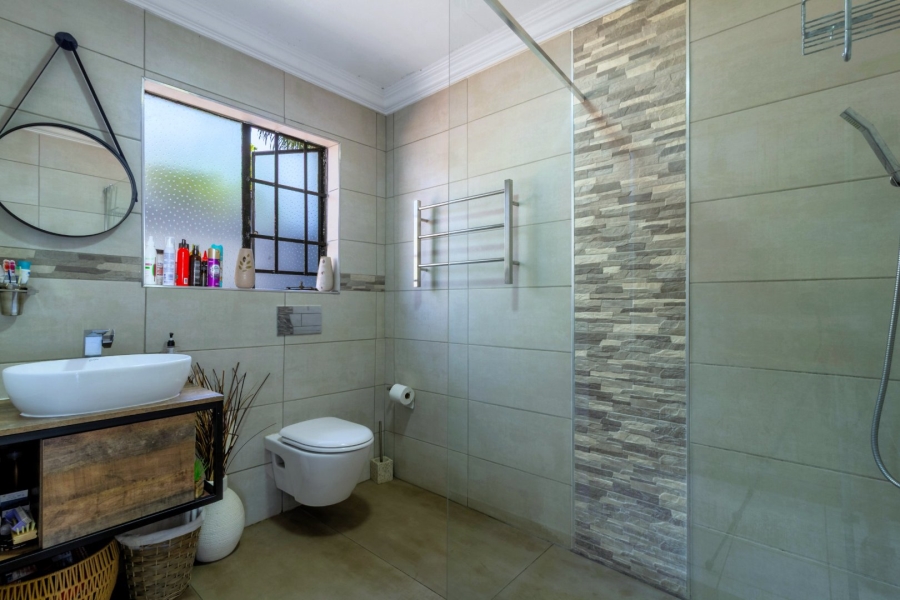 3 Bedroom Property for Sale in Northwold Gardens Gauteng
