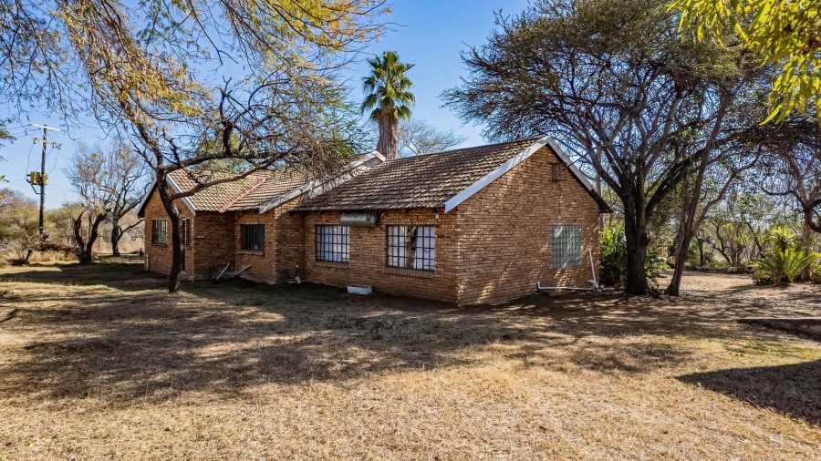 Commercial Property for Sale in Dinokeng Game Reserve Gauteng