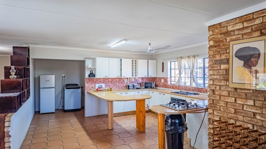 Commercial Property for Sale in Dinokeng Game Reserve Gauteng