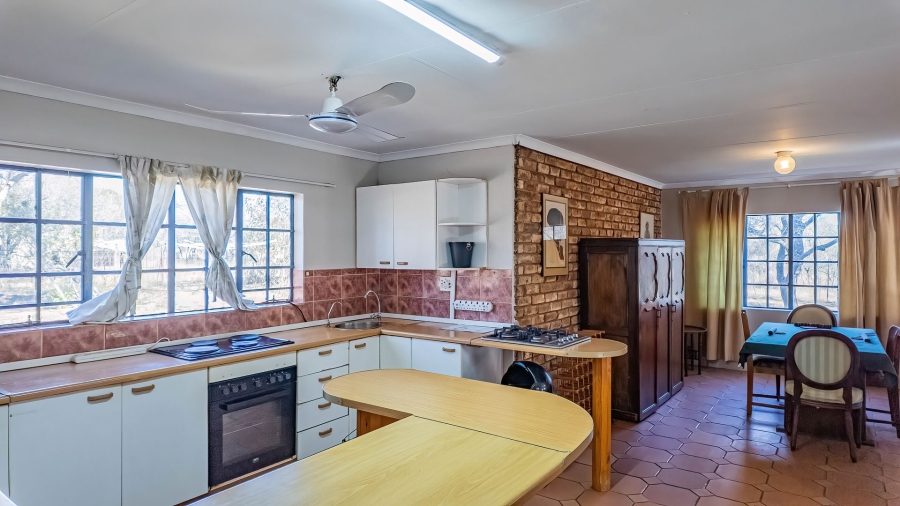 Commercial Property for Sale in Dinokeng Game Reserve Gauteng