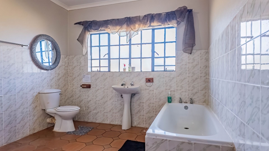 Commercial Property for Sale in Dinokeng Game Reserve Gauteng