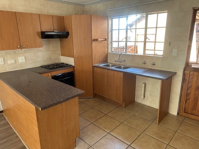 To Let 2 Bedroom Property for Rent in Honeydew Manor Gauteng