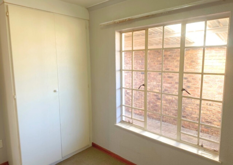To Let 2 Bedroom Property for Rent in Honeydew Manor Gauteng