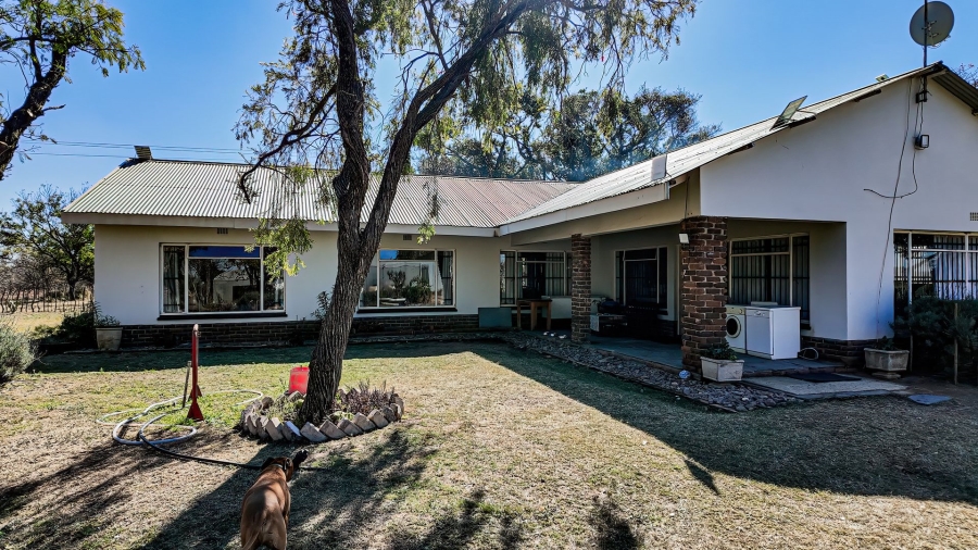 Commercial Property for Sale in Dinokeng Game Reserve Gauteng