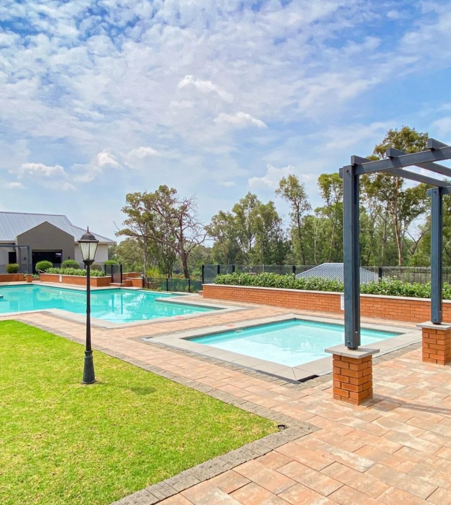 To Let 1 Bedroom Property for Rent in Modderfontein Gauteng