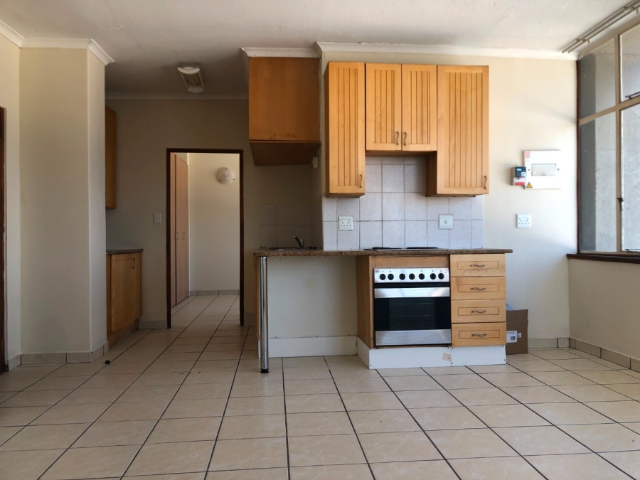 To Let 1 Bedroom Property for Rent in Randburg Central Gauteng