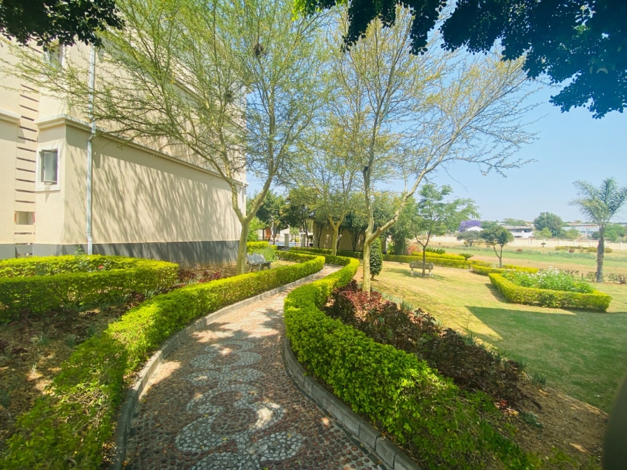 2 Bedroom Property for Sale in Summerset Gauteng
