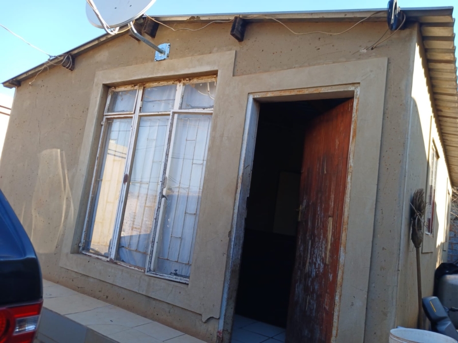  Bedroom Property for Sale in Devland Gauteng