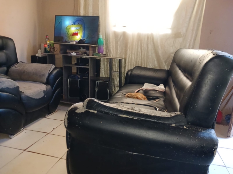  Bedroom Property for Sale in Devland Gauteng