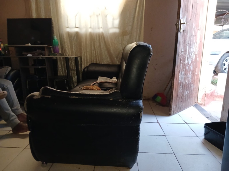  Bedroom Property for Sale in Devland Gauteng