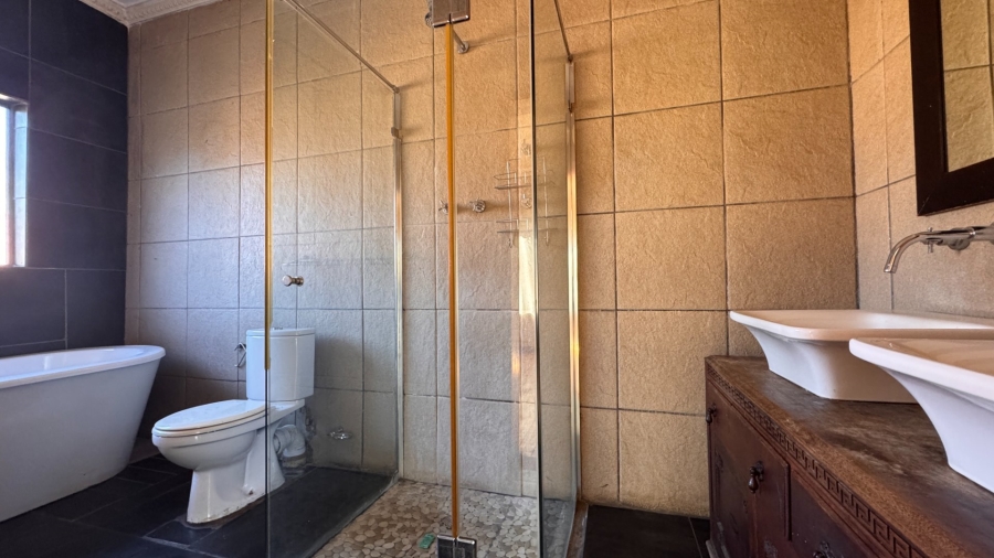 3 Bedroom Property for Sale in Three Rivers Gauteng