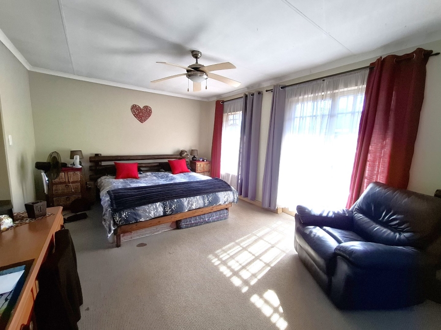 3 Bedroom Property for Sale in Wierda Park Gauteng