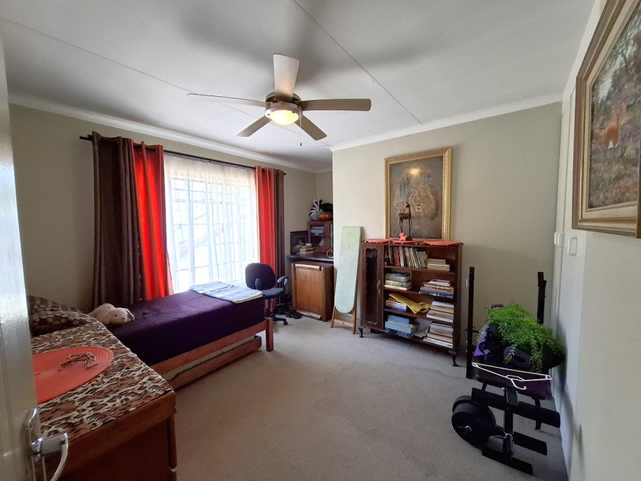 3 Bedroom Property for Sale in Wierda Park Gauteng