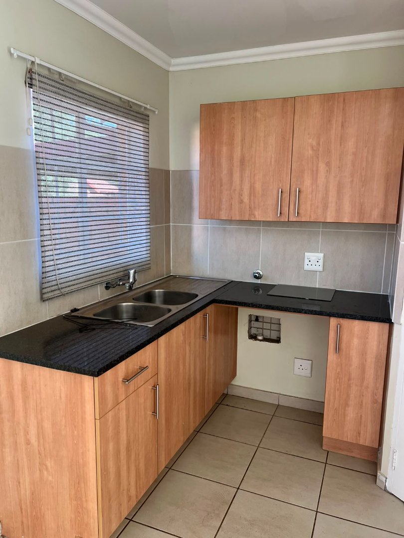 2 Bedroom Property for Sale in Equestria Gauteng