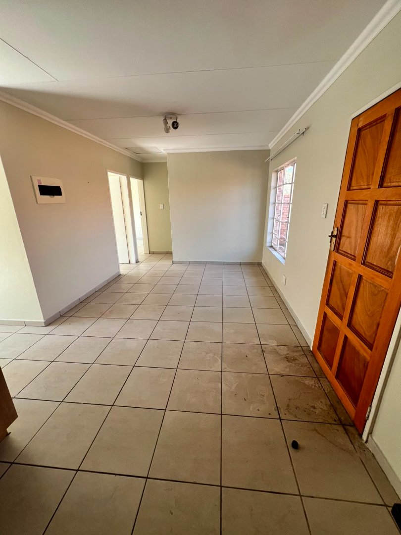 2 Bedroom Property for Sale in Equestria Gauteng